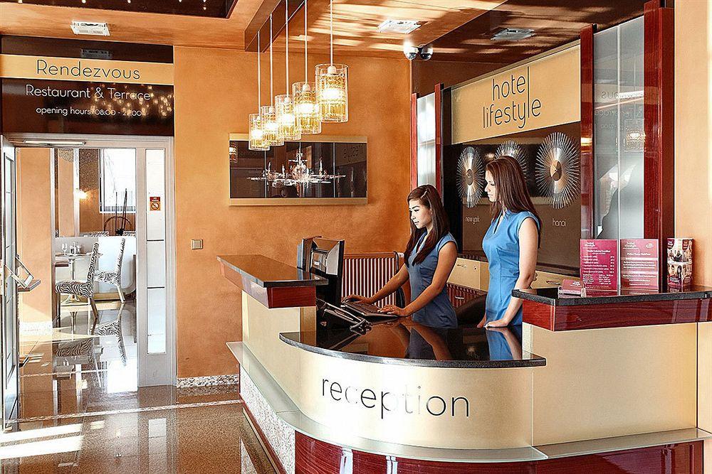 Hotel Lifestyle Prague Extérieur photo
