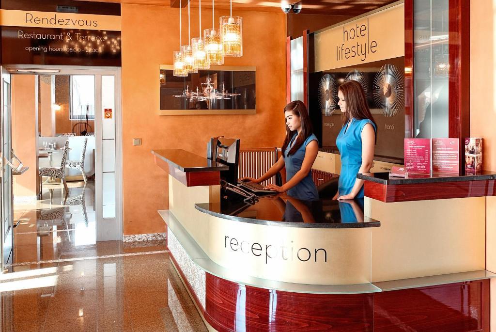 Hotel Lifestyle Prague Extérieur photo