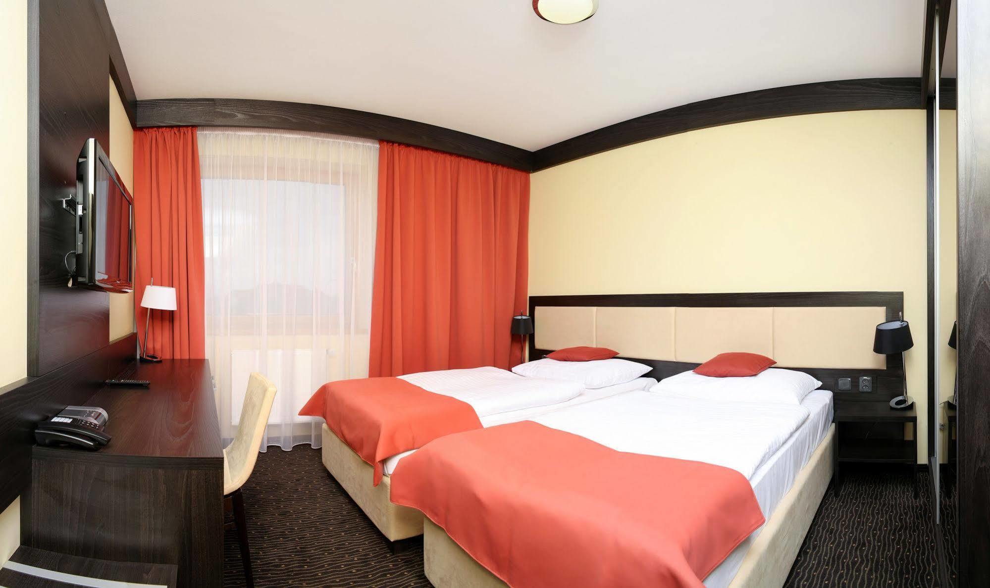 Hotel Lifestyle Prague Extérieur photo